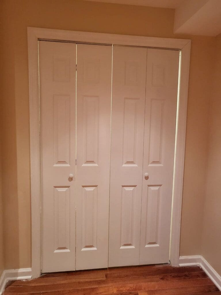 closet door installation