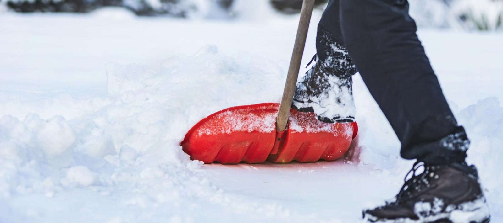 Hand Shovel snow removal