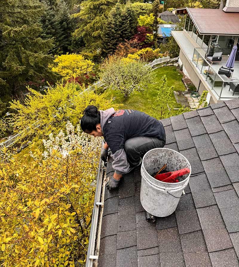 gutter cleaning services vancouver