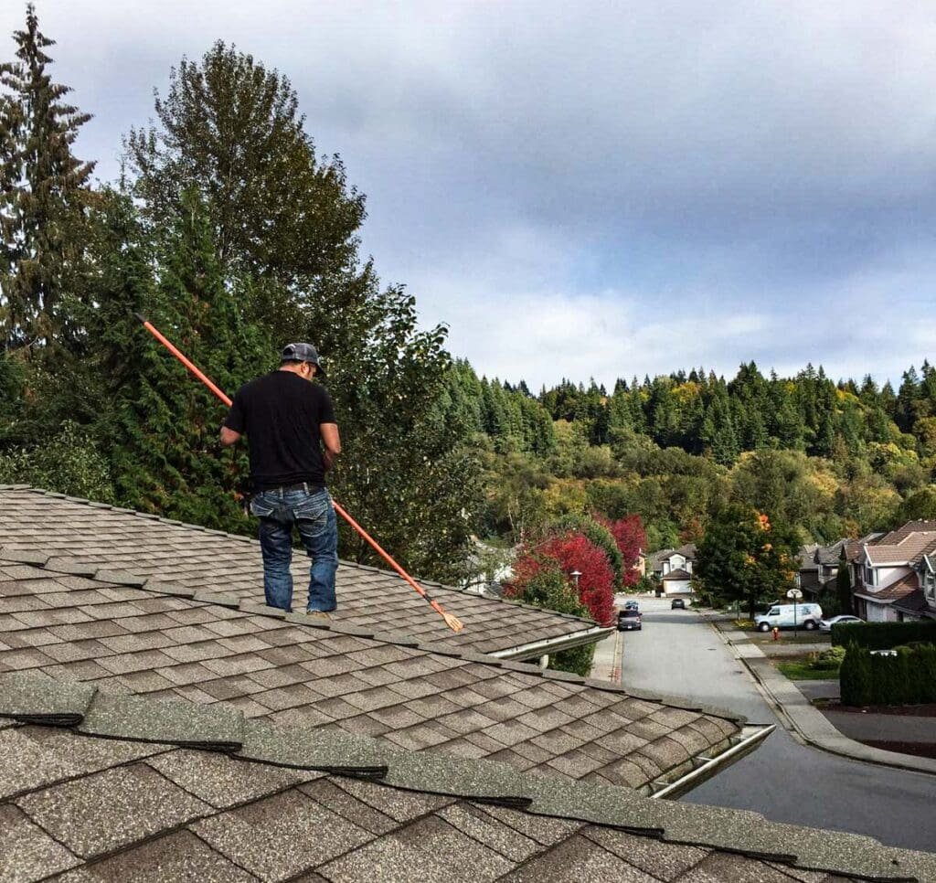 Roof Cleaning in Vancouver