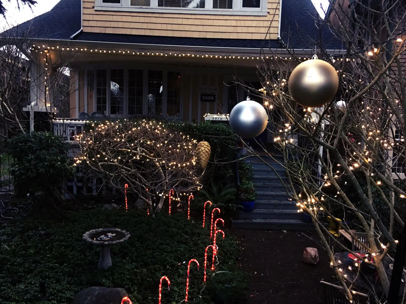 Full home and yard Christmas light display in Vancouver