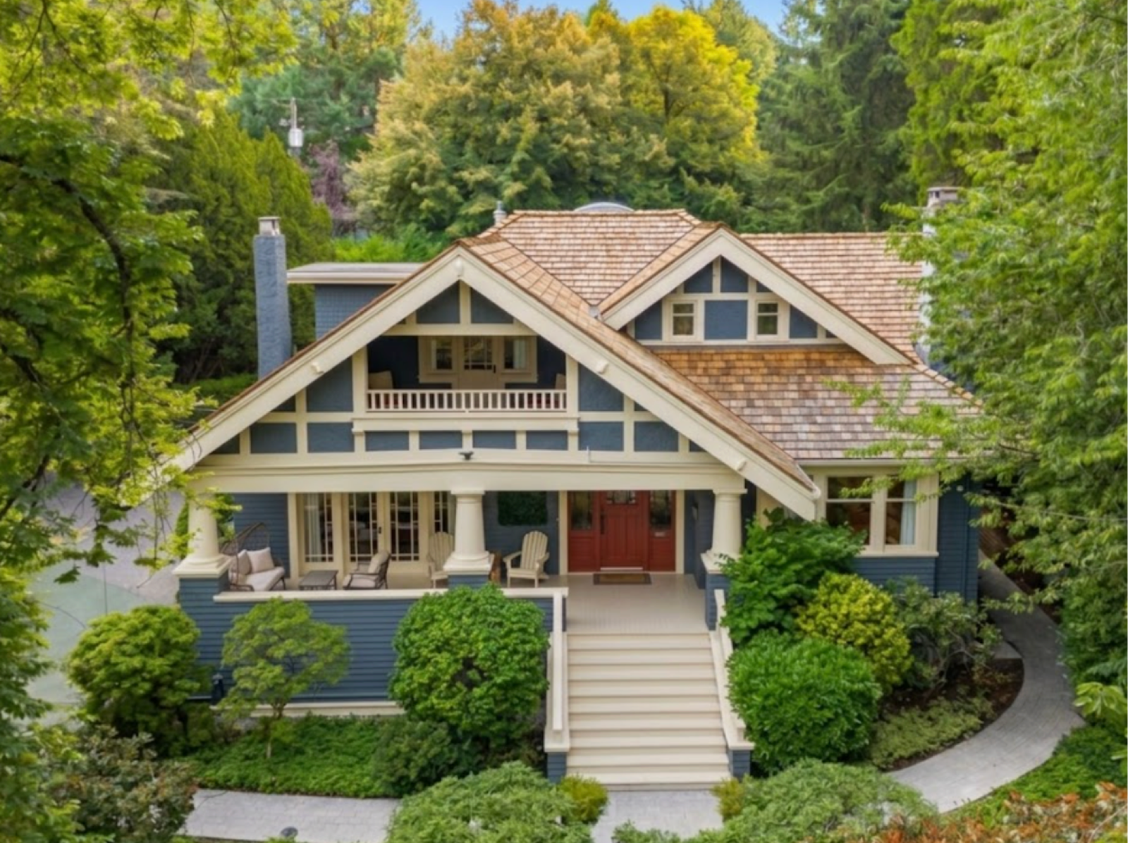 Cedar roof home gutter cleaning time example in Vancouver