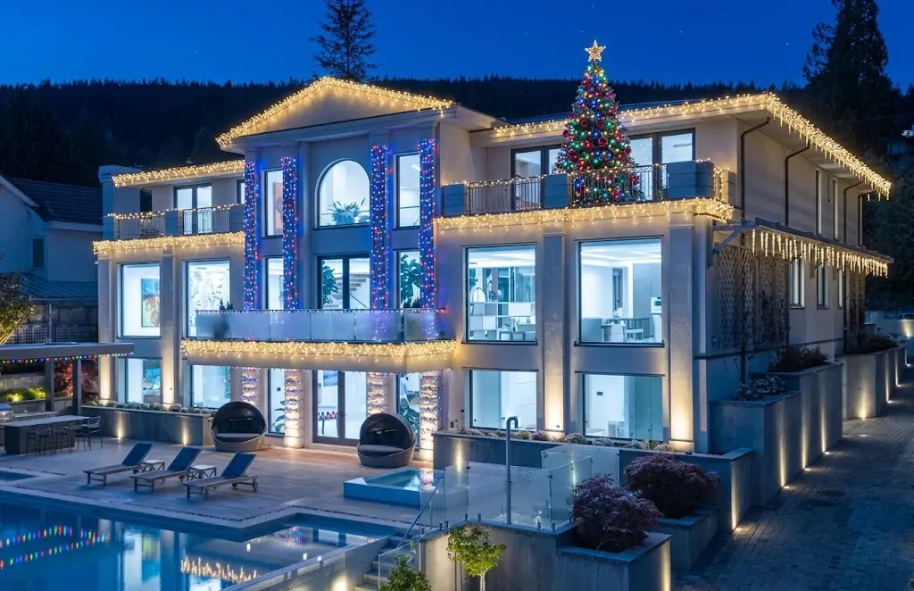 Large Vancouver house decorated with Christmas lights