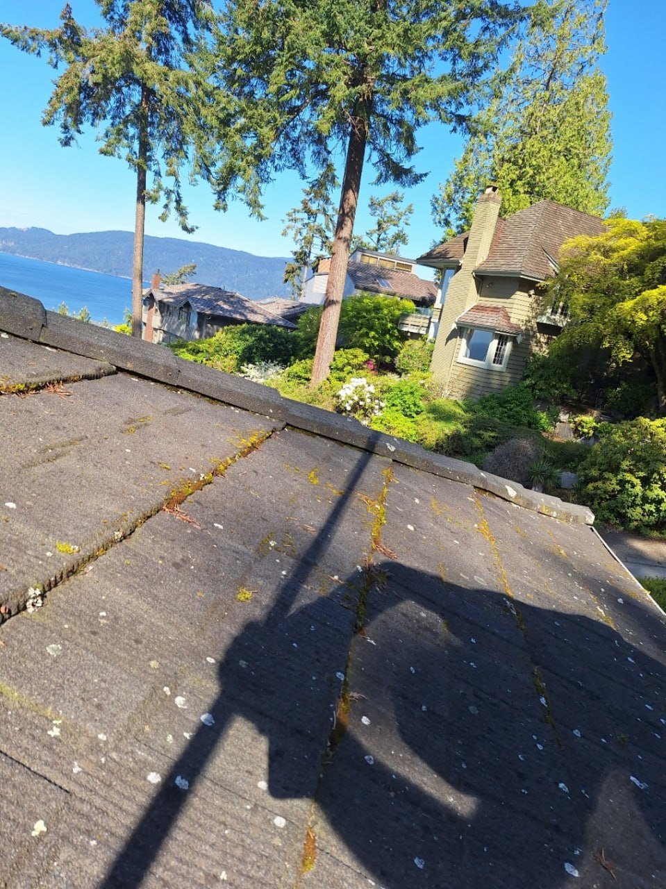 Duralite lightweight concrete tile roof in Vancouver