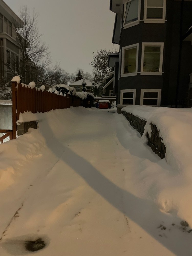 Residential snow clearing before service