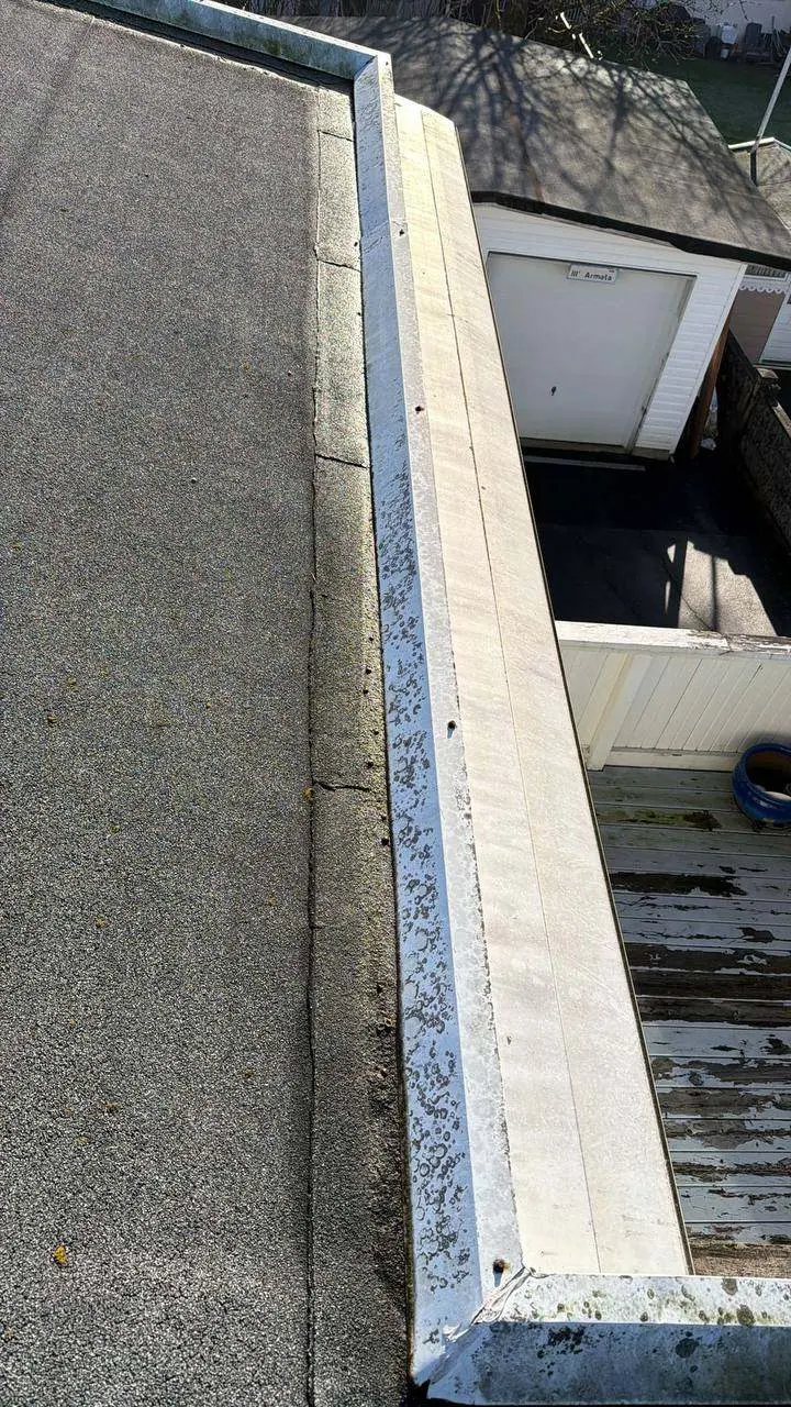Gutter after cleaning