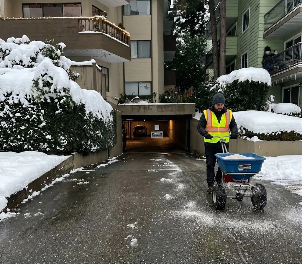 Parkade ramp salting and de-icing service in Vancouver