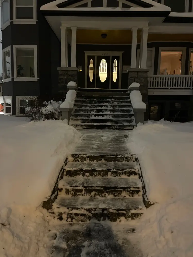 Stairs salting and de-icing service in Vancouver