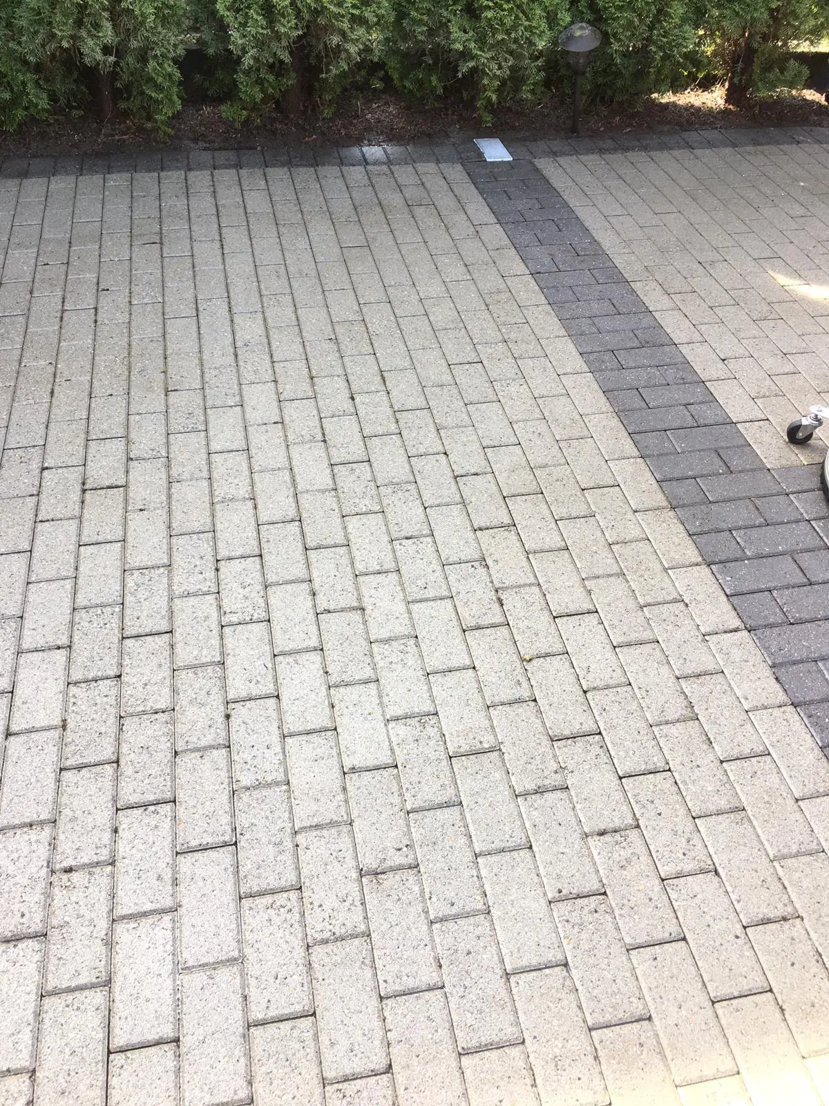 Paving stone driveway after pressure washing