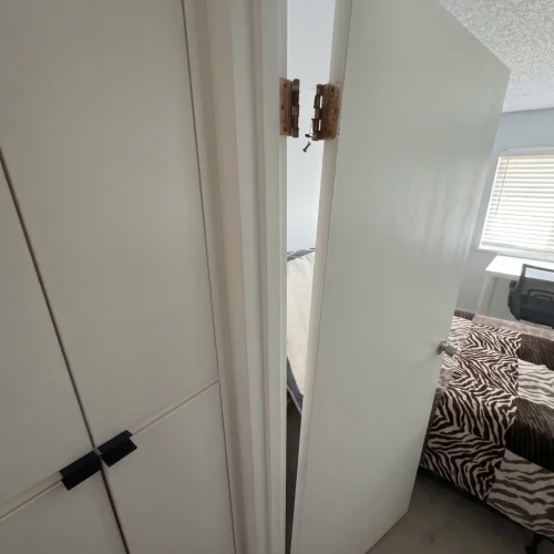interior door repair service burnaby