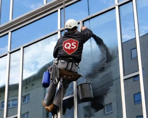 Highrise window cleaning in vancouver bc by quicksidekick handyman